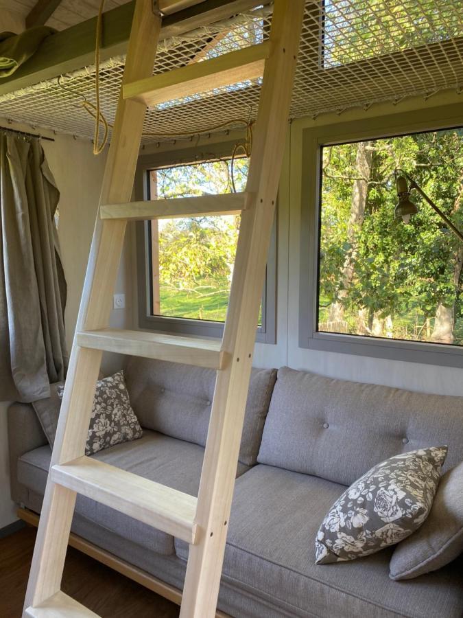Villa Jolie Tiny House Sous Les Grands Arbres Cholet Exterior foto